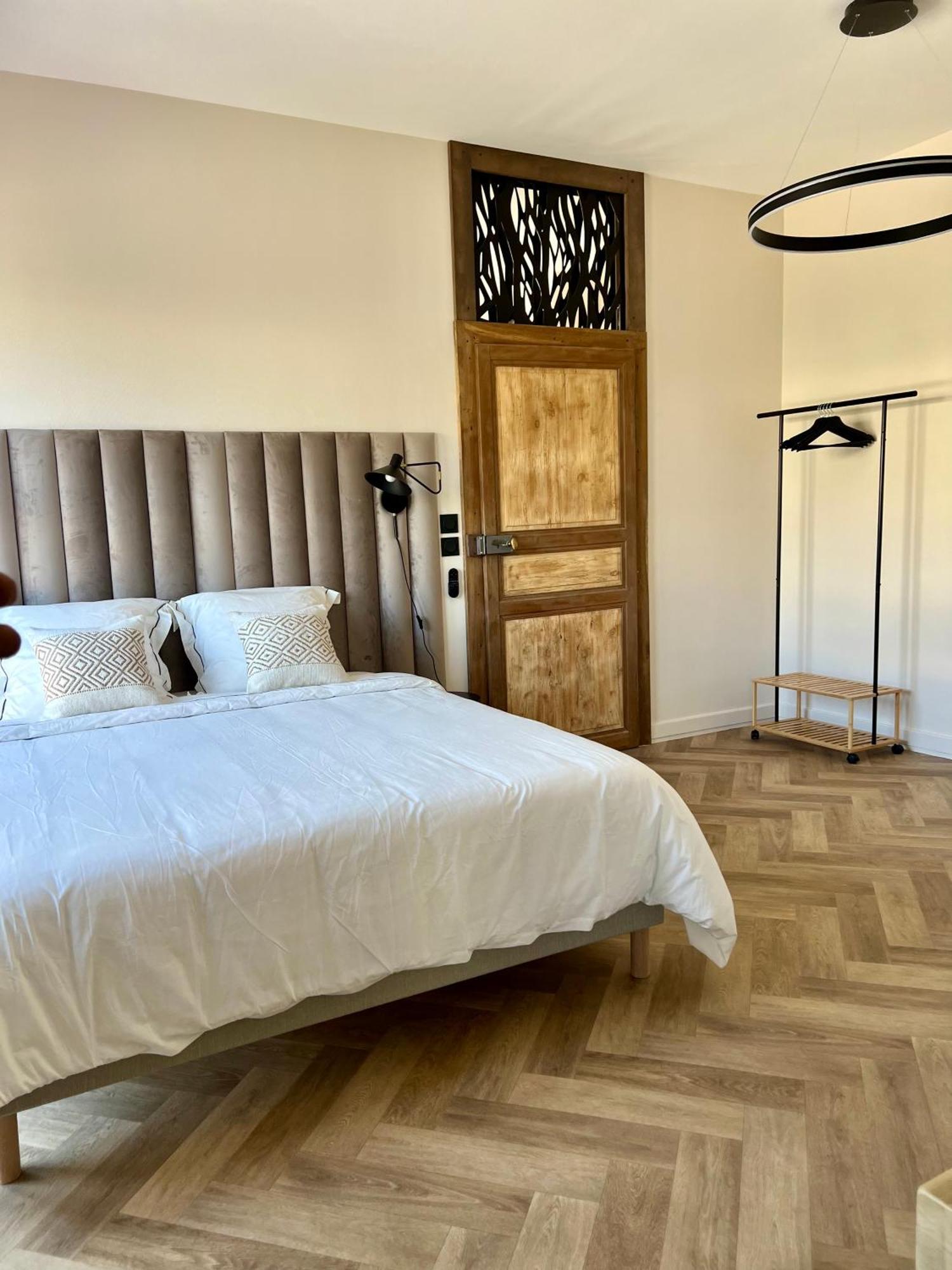 Spa Et Sauna Luxueux Hyper Centre Τρουά Εξωτερικό φωτογραφία