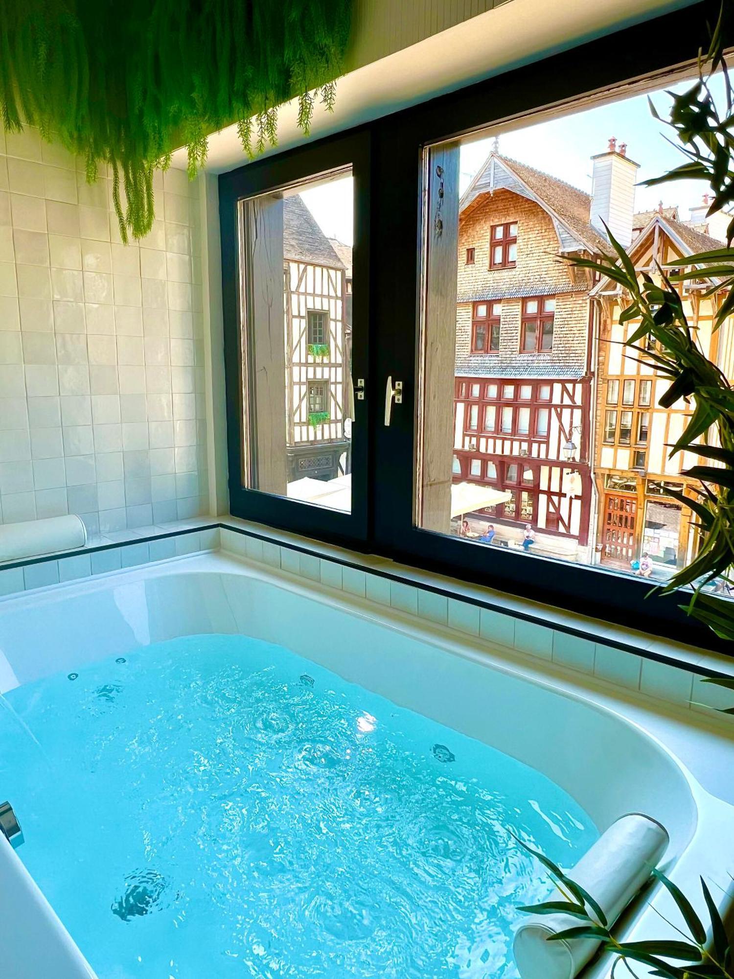 Spa Et Sauna Luxueux Hyper Centre Τρουά Εξωτερικό φωτογραφία